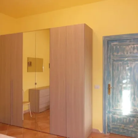 Apartment Tirreno 2 *